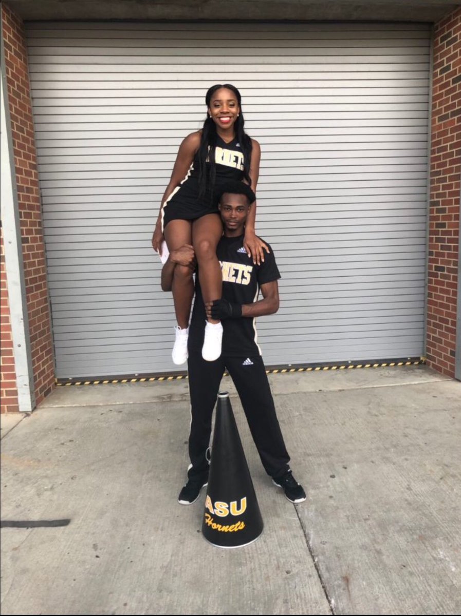 Cheering at 1st college football game was a success 💛🖤! #LaborDayClassic #MyASU22