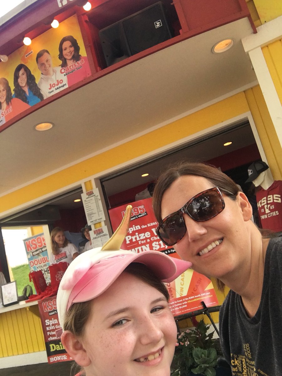 I’d love $1000🤑 #grandKS95sweepstakes