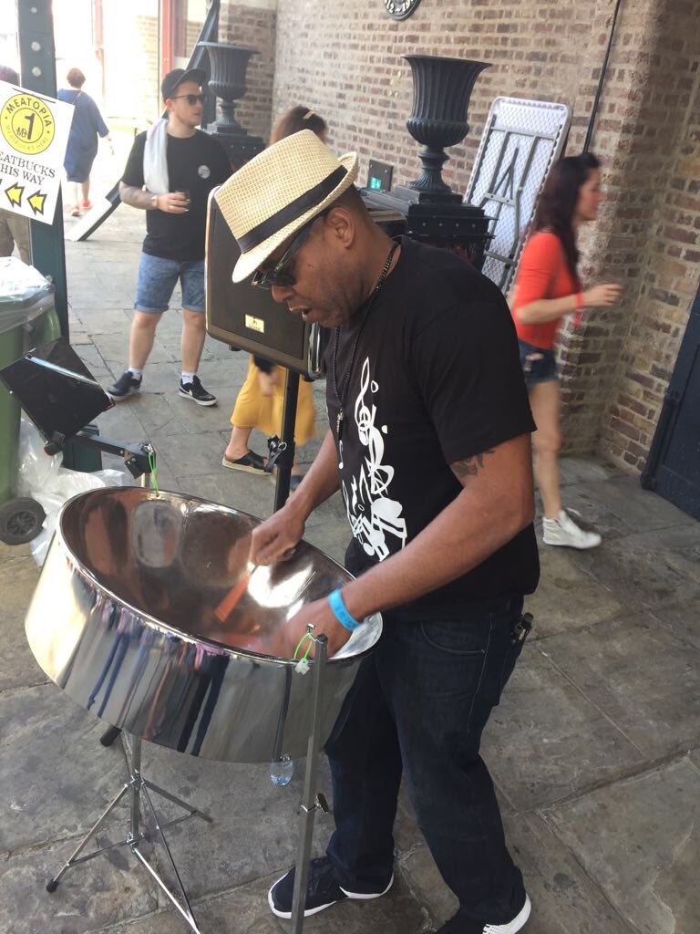 dewamusic's tweet photo. Great weekend playing at @MeatopiaUK 🎶
#SteelPan #Gig #Music #Performance #WadeAustin #SteelPanInMotion #Performer #Tutor #Teacher #Workshop #Lessons #SteelBand #London #Trinidad #meatopia2018 #meatopia #meatopiauk https://t.co/P53D43leXn