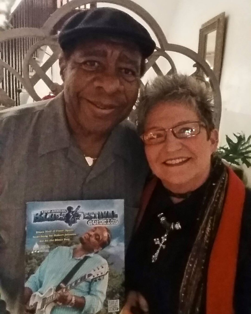 CassieJFox's tweet photo. #TBT 2013 &amp; 2014 @ The Summit Food &amp; Spirits #CarolinaHall #ChesterSC #SundayBest #RoyRoberts #RadioShowHost:Cassie J. Fox #JohnnyRawls #ArthurGreen #2ndThursdayBlues Organizer: Dave Claytor #BluesFestivalGuide @RobertsBlues @CassieJFox @johnnyrawlsblue @misterkang803 #SoulBlues https://t.co/xz4ghoil0B
