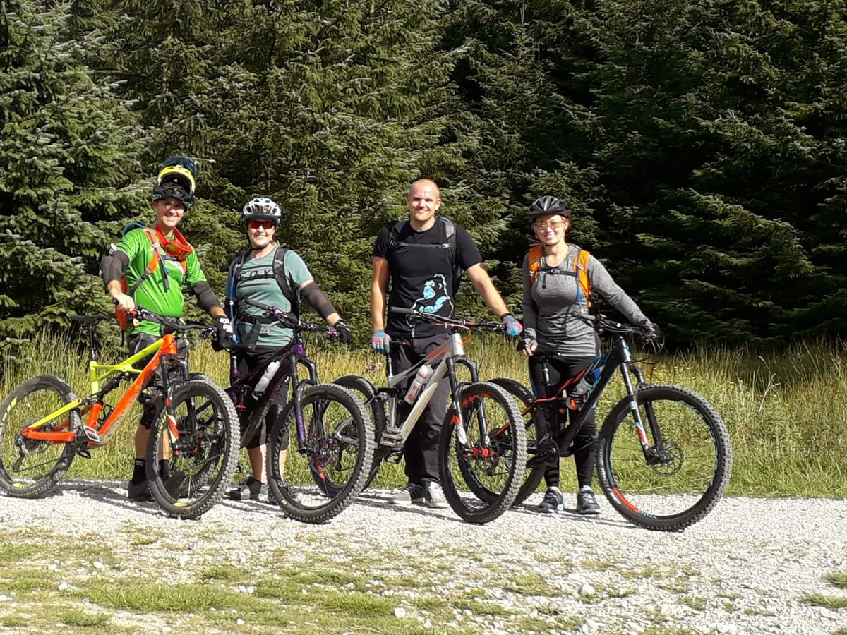 Jabbadooz's tweet photo. Awesome days mountain biking today.   @julielonsdale1 @stixy31 #Gisburnforest https://t.co/eqAS6vrfe8