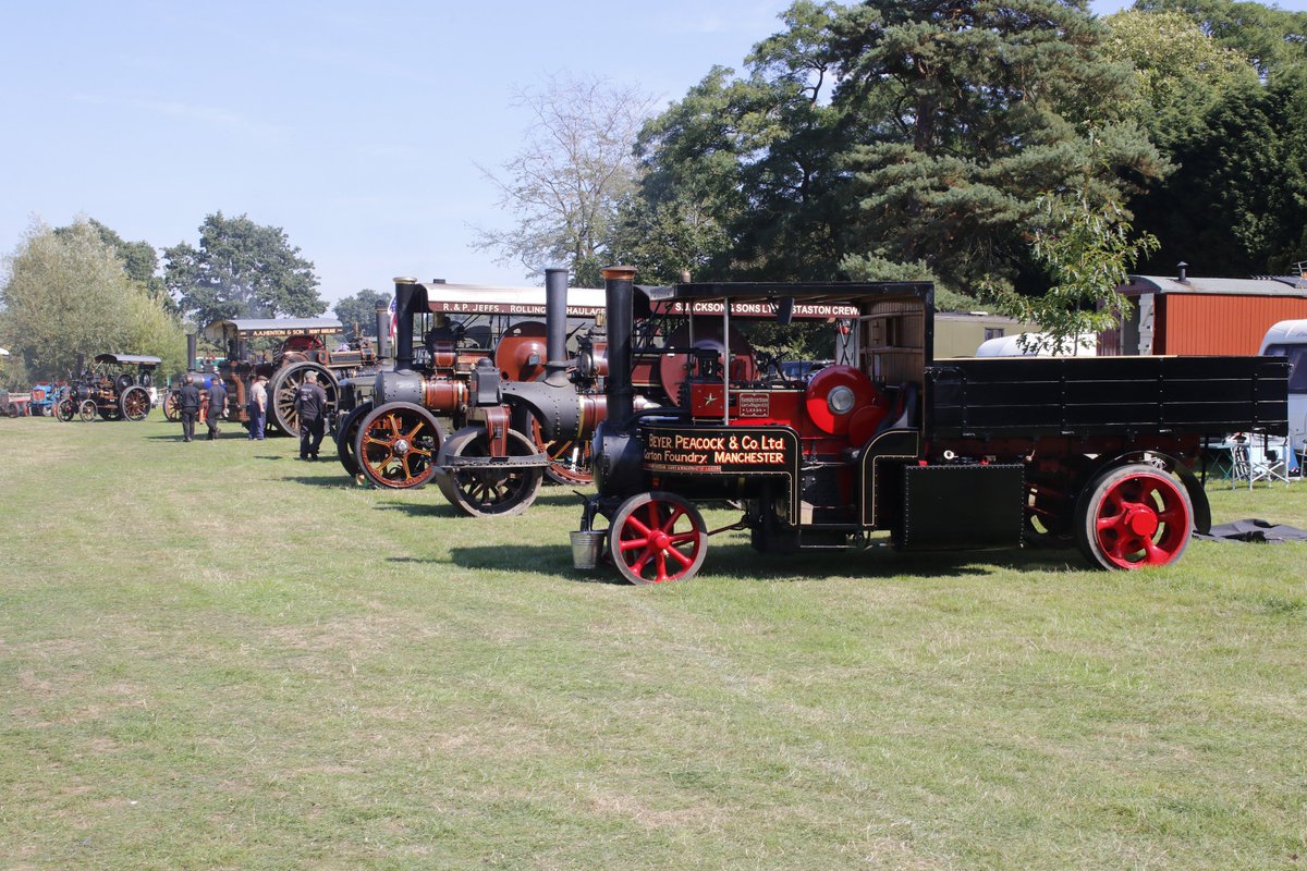 canonman15's tweet photo. Some of the Steam Engines at @cattonhall l Festival of Fireworks with @JubileeFirework an amazing day out for all the family
#steamengines #cattonhall #southderbydhire https://t.co/47Bbm1FRbp
