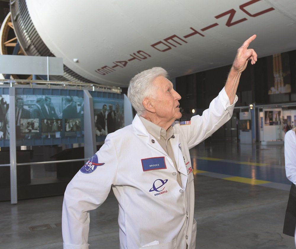 RocketCenterUSA's tweet image. Meet Brooks Moore, one of our NASA Emeritus Docents who worked on Von Braun's team. ecm.eng.auburn.edu/wp/emag/?p=4031