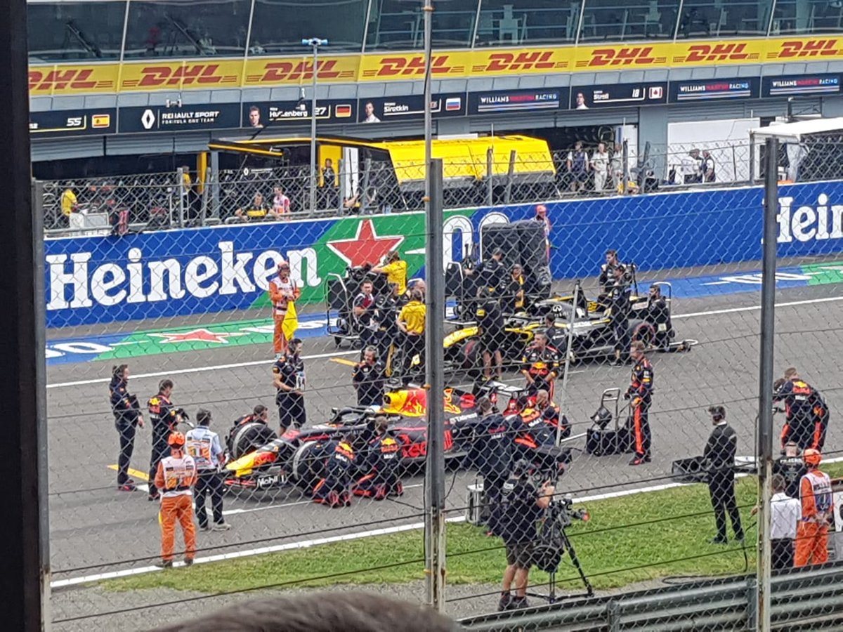 kriyaG's tweet photo. One of the most amazing experiences!!! Monza 😍 It’s been magic... #ItalianGP #AbsoluteF1 https://t.co/gzcxK8neBN