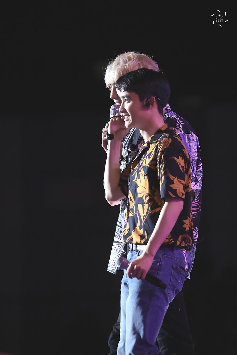 EXOGlobal tweet picture