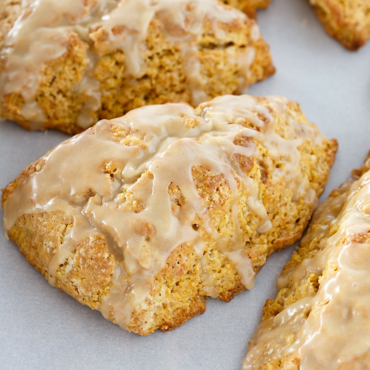 IntrovertBaker's tweet photo. Sweet Potato Scones with Brown Sugar Glaze https://t.co/jAIqGgTi2c https://t.co/8skc4dOFNF