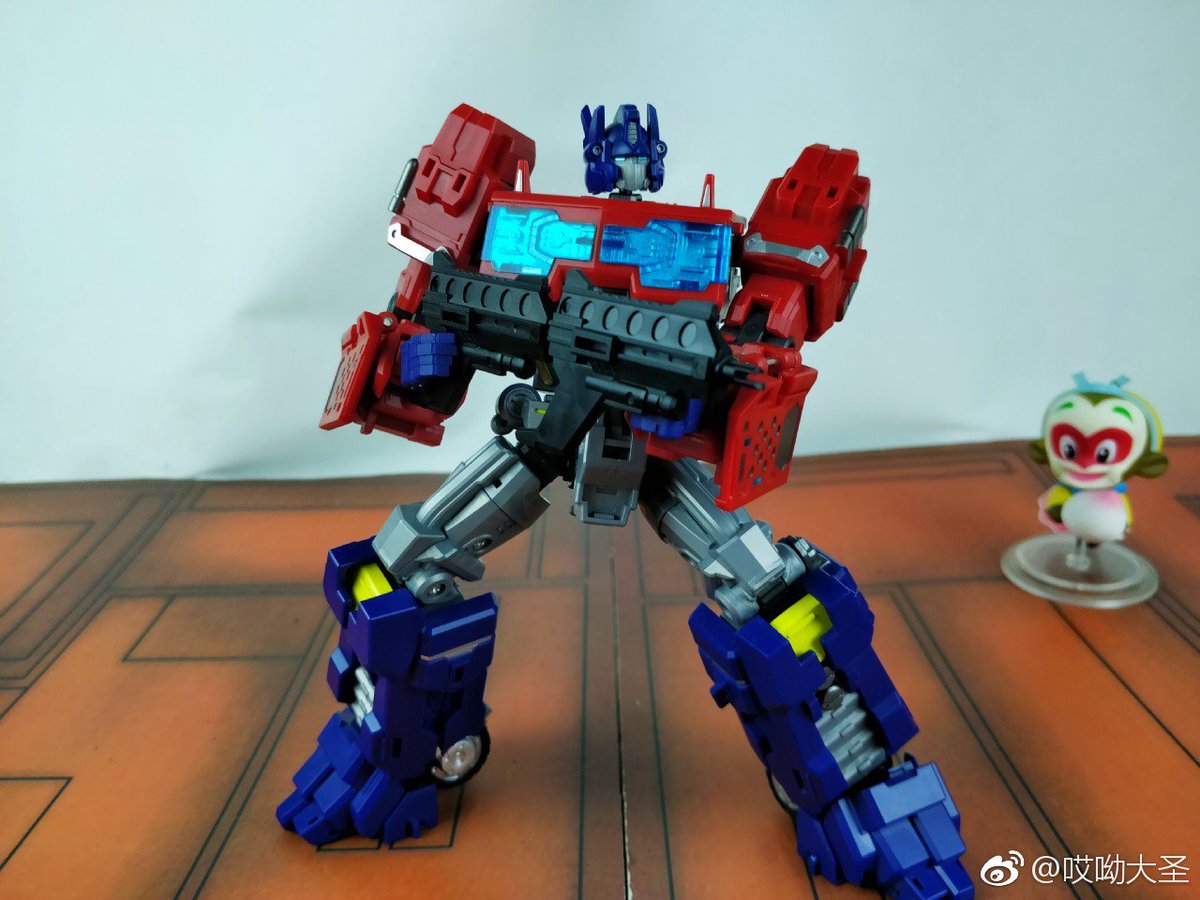 legendary toys lt03 optimus prime