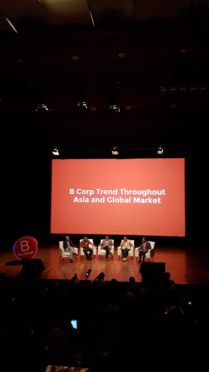 bcorpid's tweet photo. Jalal, Social Investment Indonesia "Sustainable business sudah menjadi tren di dunia, dan motor penggeraknya adalah Milenials" #bcorpforumid2018 https://t.co/PTJT1iVYtq