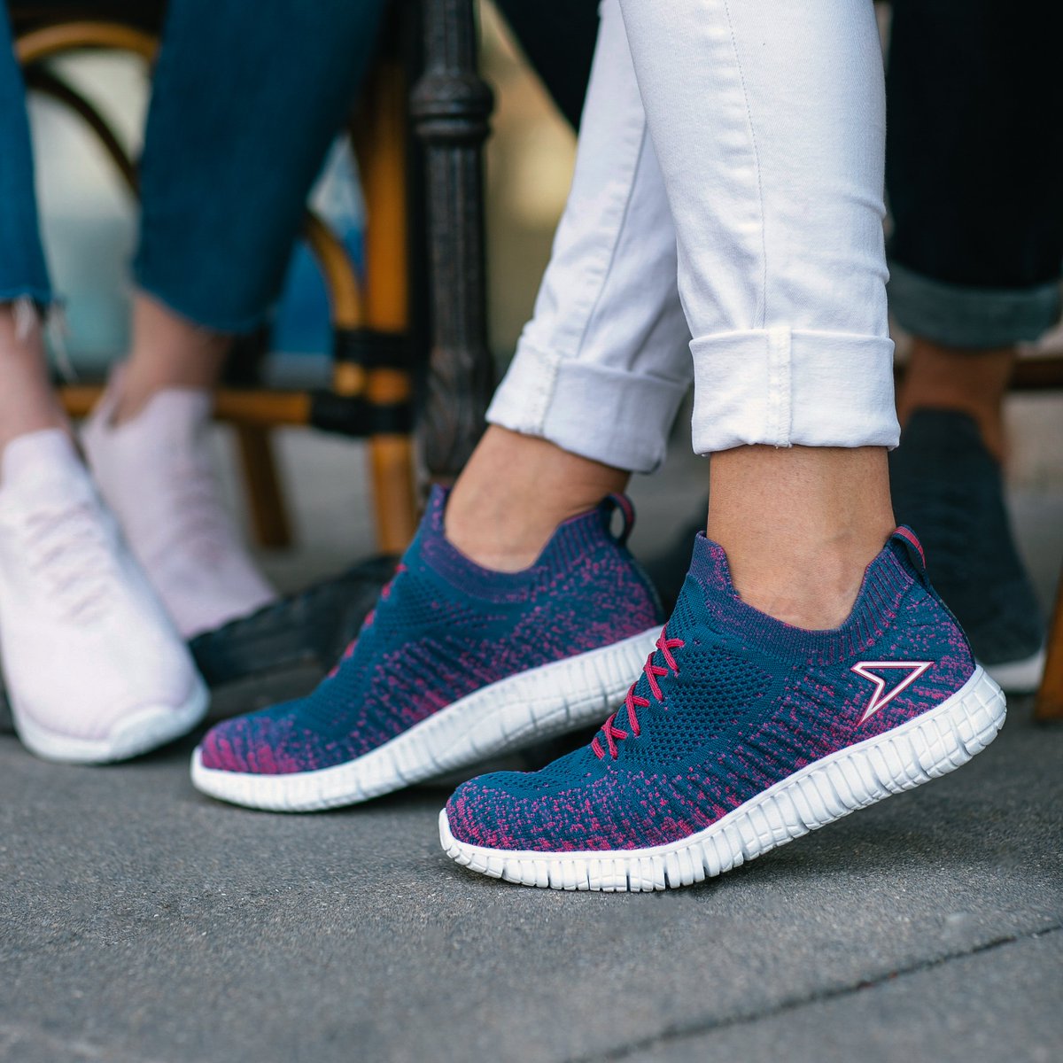 BataIndonesia's tweet photo. Having a lunch meeting? Try walking lighter and breathable with #EngageZero. #InventingLighter #PowerFootwear #PowerShoes https://t.co/AOgqYiKKHx