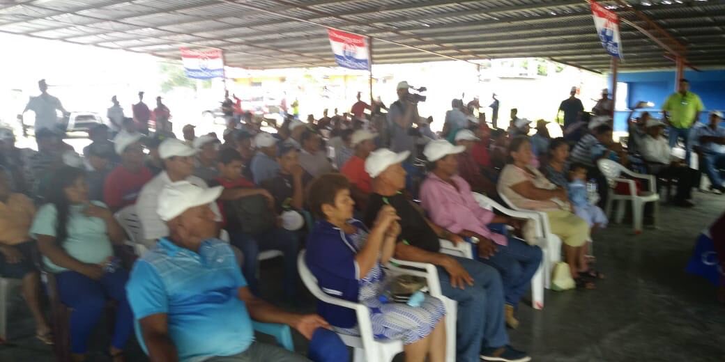 PerezBalladares's tweet photo. Que buena gira completamos en el día de hoy en la provincia de Chiriquí, resulto un gran éxito en cada etapa recorrida, en Barú @DoraPBalladares y yo fuimos recibidos con gran entusiasmo por cientos de copartidarios en el área de Manaca Norte
Gracias a todos!! #PRD #ADNtorrijista https://t.co/uHP1ElOmQw