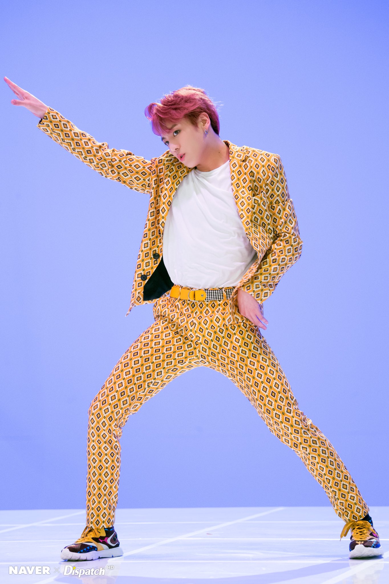 하꼬바라기 💜 on Twitter: "IDOL HD PHOTOS | Jungkook By Dispatch @BTS_twt…