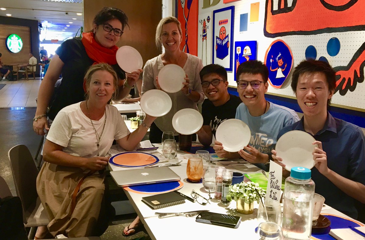 the @lost_food planning meeting with @AIESECMalaysia students for a collaborative event for #WFD2018 #MYCleanPlateChallenge    
Watch this space over the next few weeks for more exciting updates.  #Education #ZeroHunger #ZeroWaste #WFD2018 #Malaysia #Sustainability