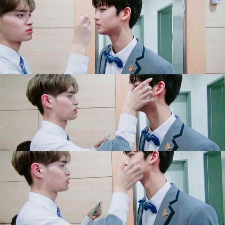 doraehwi's tweet photo. Old but gold asf 😔✊🏻 https://t.co/U78s6ovqdI