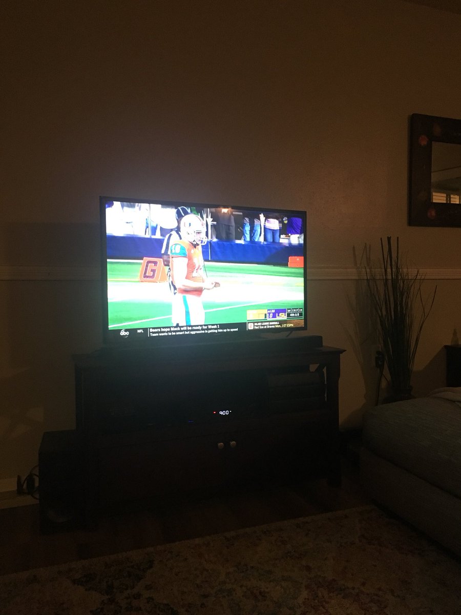 Guess who is watching college football for the first time?!? Gotta cheer for <a href="/d1champ99/">Lorenzo Lingard JR</a> and those <a href="/MiamiHurricanes/">Miami Hurricanes</a> #proudtitanteacher