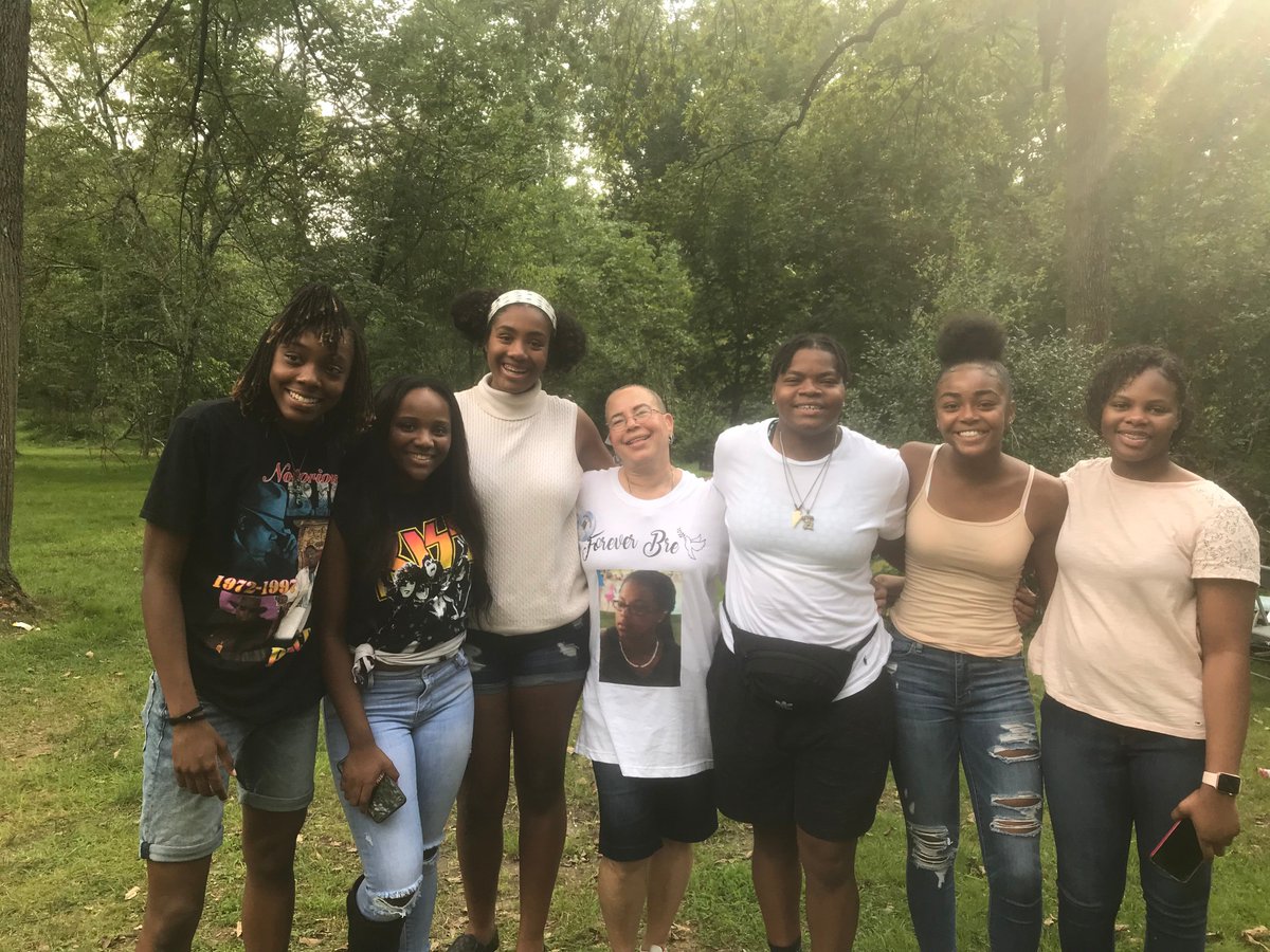 MontclairLady's tweet photo. Lady Lions @ Bar-B-Que in honor of Bre Willaims, former Immaculate Conception Student Athlete. May she Rest in Peace🙏🏀❤️ https://t.co/a5flhXiLe5