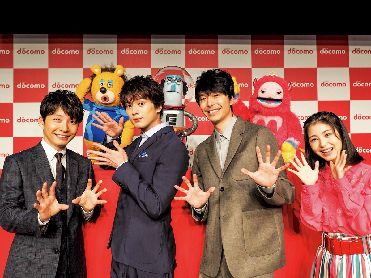 ドコモ新cmで星野源がプロデューサー役に抜擢された事により別角度から話題になるデレマス界隈 Togetter ドコモ新cmで星野源がプロデューサー役に抜擢された事により別角度から話題になるデレマス界隈 Togetter