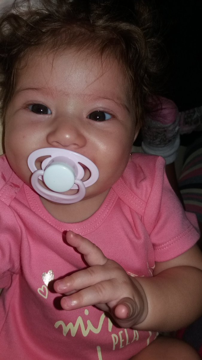 afronta_vick's tweet photo. Dona de todo meu amor ❤👣 https://t.co/dmelxheExt