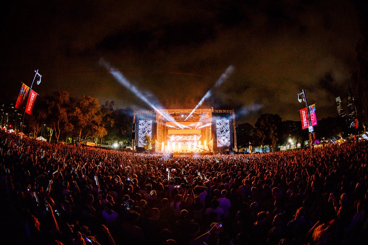 MIAFestival's tweet image. .@Diplo is #MadDecent on the Liberty stage 🔥🔥🔥 🇺🇸Tune in at TIDAL.com/MIA #MadeInAmerica #TIDALXMIA