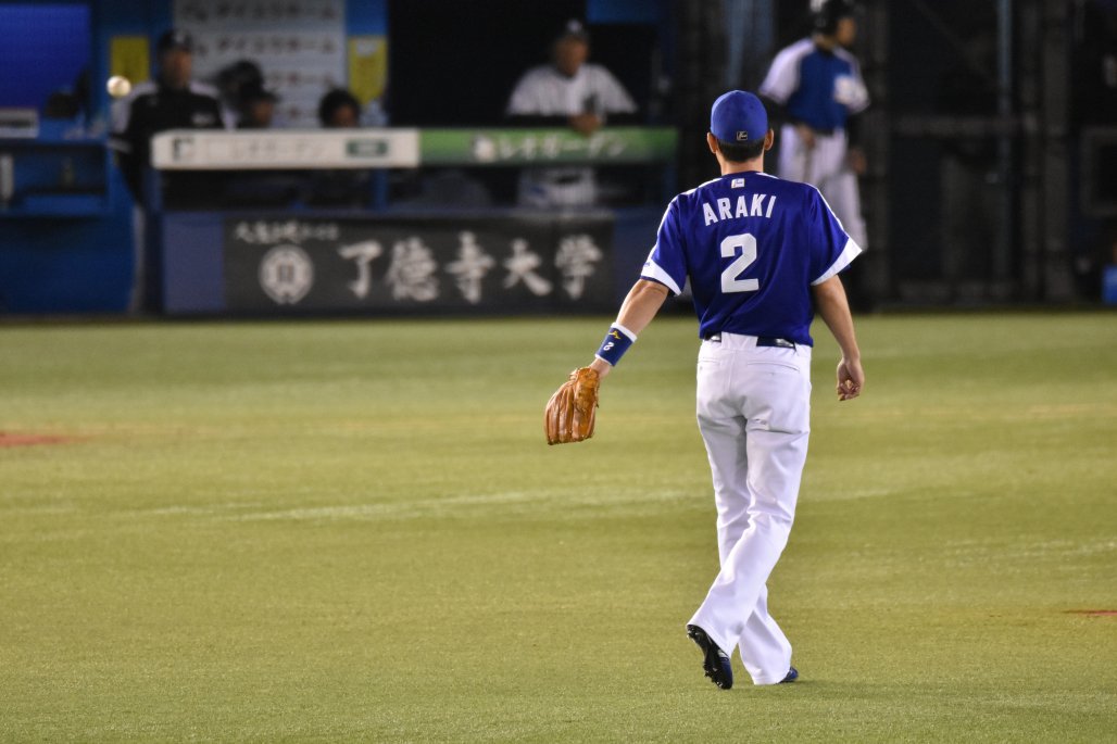 ハッシュタグ プロ野球選手のカッコいい背中を愛でるタグ に集まった 背中で語る選手たちの姿 Togetter