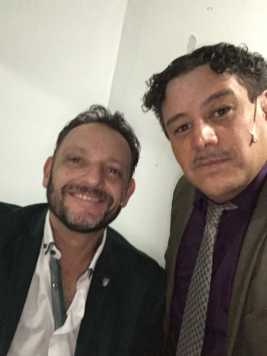 Maravillosos compañeros de trabajo en “La señora presidenta”!!!!!!
Que bendición !!!