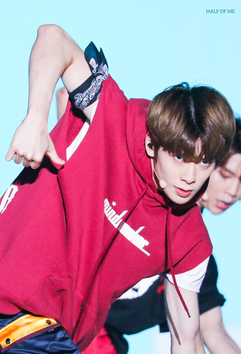 jaehyun pics tweet media