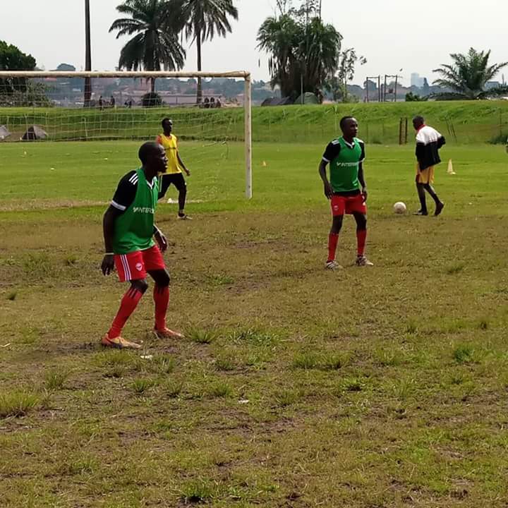 ExpressFCUganda's tweet image. Good morning 🔴⚪⚫ family 

We get back to work today at Wankulukuku

#ExpressIsLife ❤