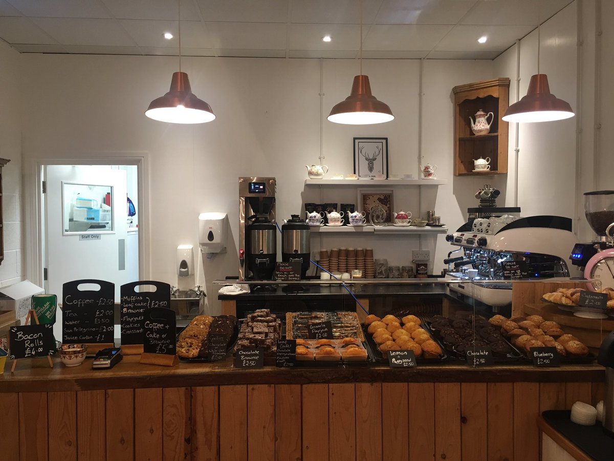 143Coffee_Shop's tweet photo. @TourofBritain @DevonToB @sjfowles @ellie_fisher18 we are ready!! Coffee cakes and bacon rolls to keep you fuelled #TourOfBritain #cycling https://t.co/Sgle24EW72