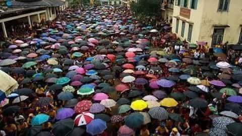 ကရင္​ျပည္​နယ္​ ၊ မဘသ​ေထာက္​ခံပြဲ ။

`` အမွန္​တရားဟာ ဘယ္​​ေတာ့မွ မ​ေသဆုံးဘူး ´´ လို႔
ျမဲျမဲမွတ္​ပါ NLDအစိုးရနဲ႔ သာကူးထမိန္​ျခံဳ ​ေအာင္​ကို ။

မဘသဟာ အျမဲတမ္​း ႐ွင္​သန္​​ေနၿပီး ျပည္​သူ႕ဒုကၡ​ေတြကို မွ်​ေဝခံစား​ေပး​ေနလိမ္​့မယ္​ ။