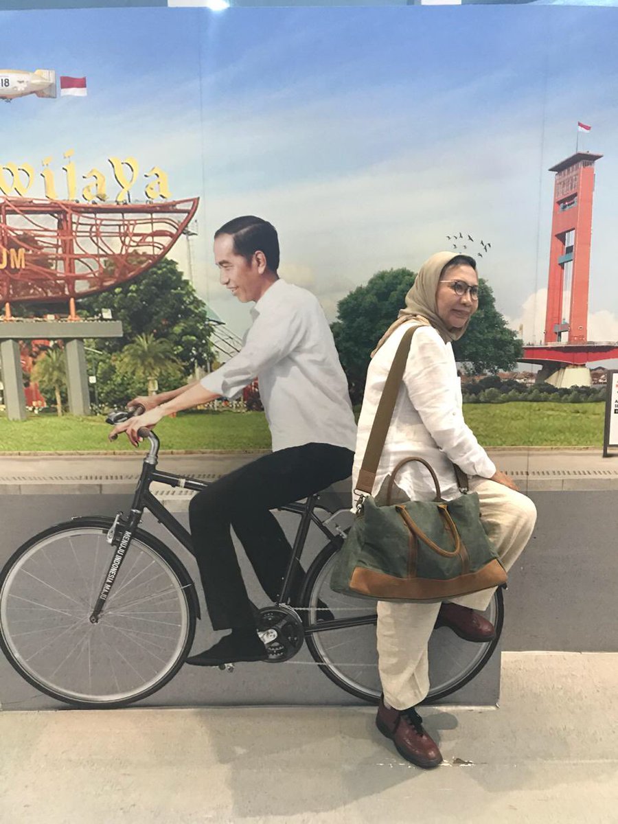 Ratna Sarumpaet