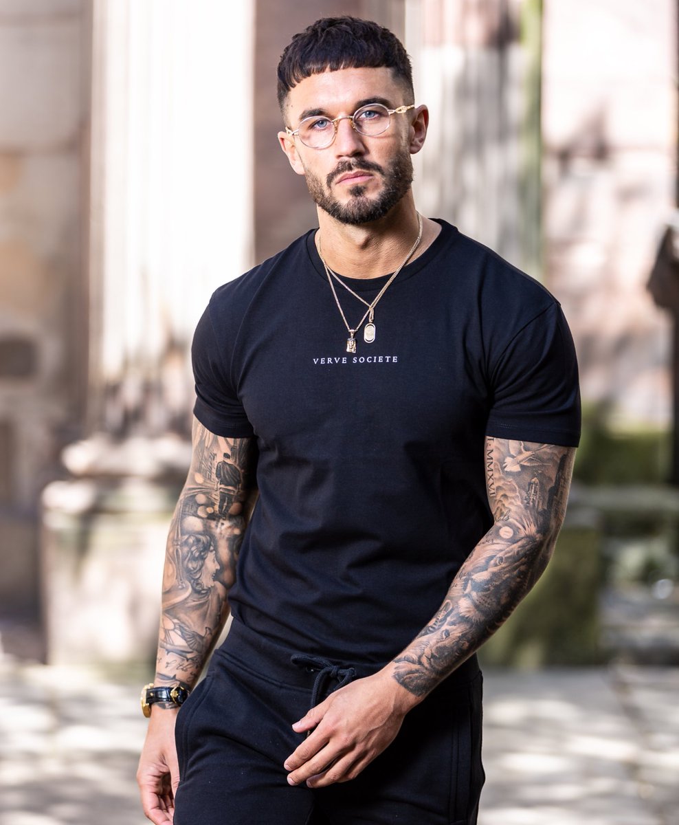 Make An Understatement 🙌🏻 Join the Societe, we value every member 💯 Shop at vervesociete.com