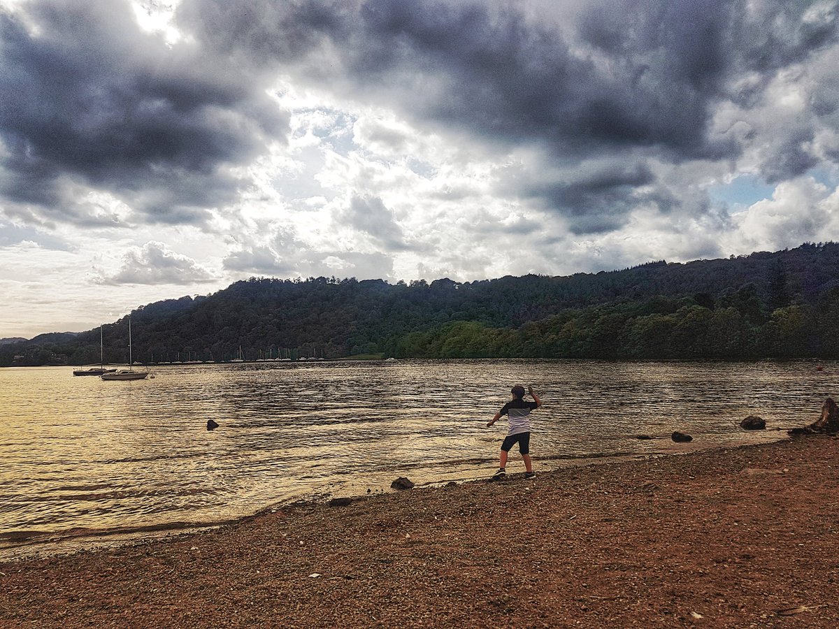 #Lakes #LakeWindermere #Windermere #LakeDistrict #Northwest #uk #historic #nationaltreasure #naturalbeauty #daytrip #holidays #summeradventures #boattrip #boats #explore #water #countryside #mansions #monuments #memories #family