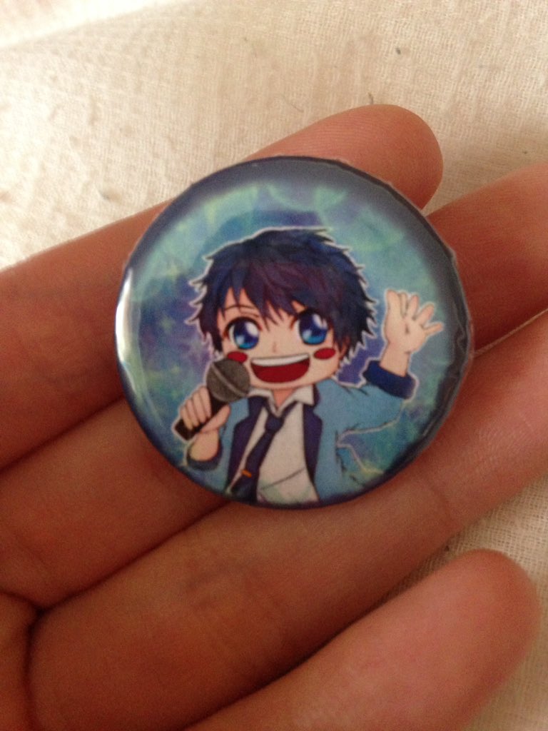 yu_na_remonade's tweet image. 遅くなりましたが、改めてCSCお疲れ様でした！d(&apos;∀&apos;*)
今回、すきぴさんとたくさん話せてとっっっても幸せでした！
ぎるくんと巫女服で歌うの、楽しかった！d(&apos;∀&apos;*)
みんなからのサインと推しのそうかにいのバッジは、家宝にします(((
ありがとうございました！

#CSClive