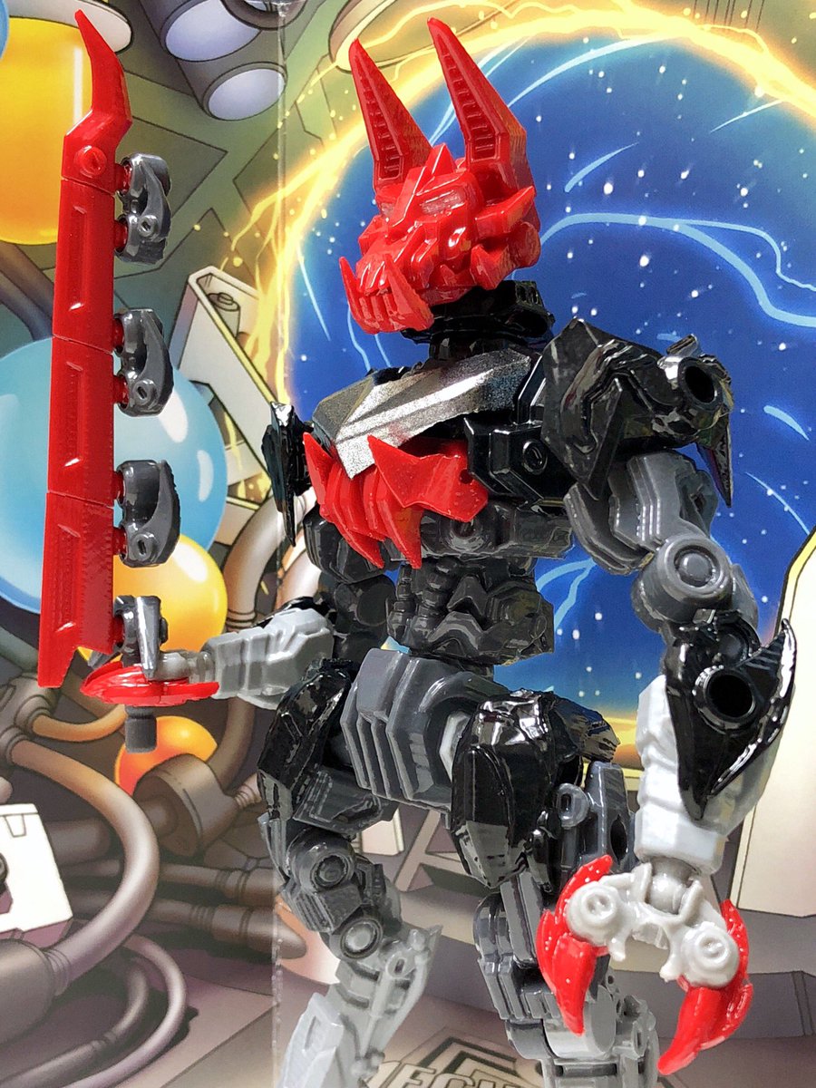 gokin_z's tweet photo. Predanaut Anubis 降臨!
名前の通りアヌビスがモチーフになっているデザイン。シンプルながら変形可能なのが嬉しい。やっぱりライバルがいると盛り上がるね😃
敵メカもっと欲しい。昆虫顔のCommantis 再販しないかな。
#mechazone https://t.co/SEhTCAGgqg