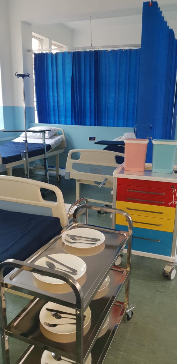 thandimuringa's tweet photo. Amazing what we can achieve when we choose to act! A Bulawayo resident mobilized a group to renovate the Mpilo Male’s B6 Ward. These are the results https://t.co/lOpZKua5r1
