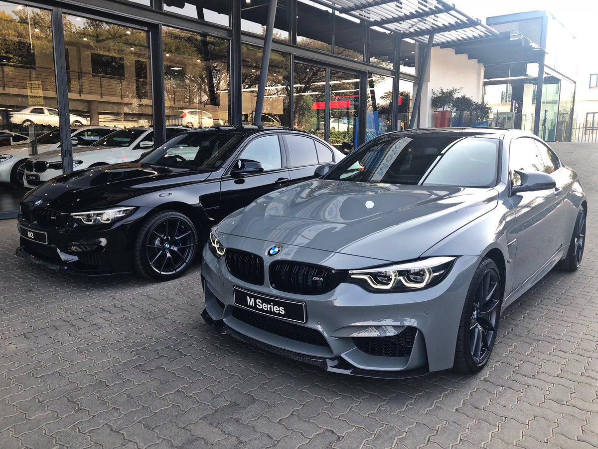 Zero2Turbo's tweet photo. #MPoweredMonday courtesy of these two fine CreationS from @jsn_bmw 

#ExoticSpotSA #Zero2Turbo #SouthAfrica #JSNmotors #BMW #M3CS #M4CS https://t.co/FODXGSIimH