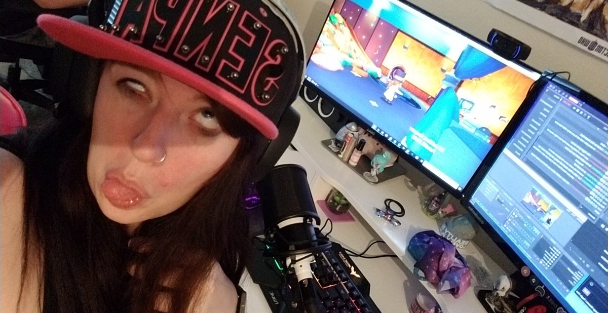 JessaRoar's tweet photo. I make GREAT stream snapchats #roarsquad #senpai #hatintime https://t.co/kxvsJ2x81F