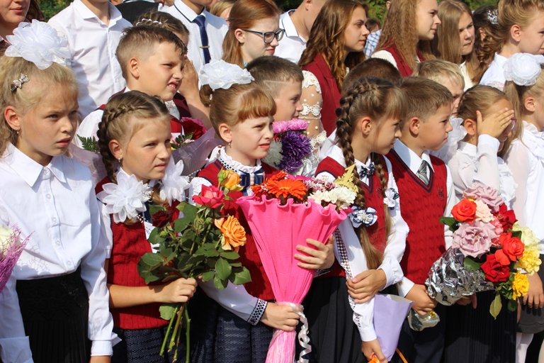 Учебный год: отсчёт пошел!
В 9 школах Тепло-Огаревского района прозвенел первый звонок. 834 ученика вошли под своды учебных заведений. 
gazetateploe.ru/news/uchebnyy-…