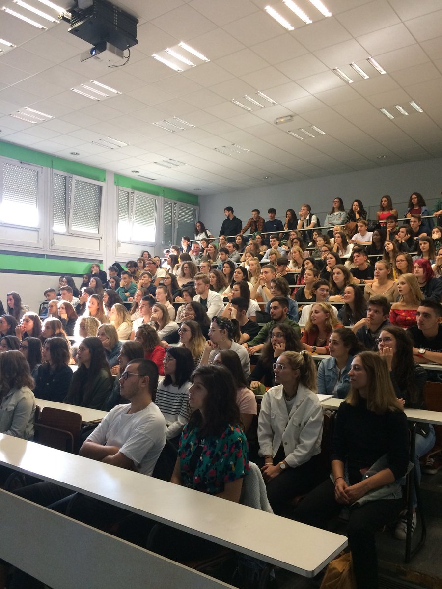 VBchiri's tweet photo. Rentrée 2018 : c’est parti 🤗@InfocomBesancon https://t.co/ByVrniflI1