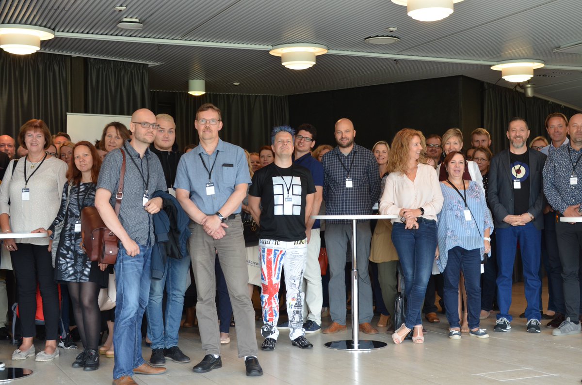 Excellent conversations and better friends- Founder <a href="/jani_penttinen/">Jani Penttinen</a> took part in the panel for future of translation industry at #KIELI2018 conference with <a href="/SKY_kielet/">Suomen kielipalveluyritykset</a> #transfluent #golocal #kielipalvelut #translations