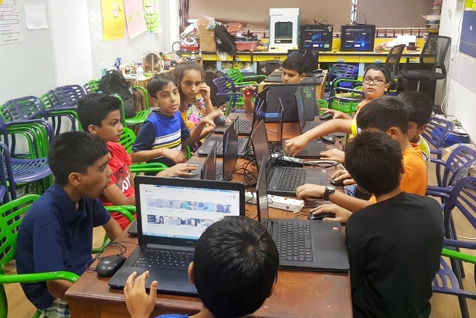 CuriosityGym's tweet photo. First Birthday Celebration by DIY activity at Curiosity Gym! Children learnt to make a “Self-walking Bot” using 3D Printing, DC Motors, Glue Guns and Eco-friendly materials. #3Dprinting #stem #mentoring #innovation #learning #tinkering #prototyping #curiositygym https://t.co/w0fWunvtpD