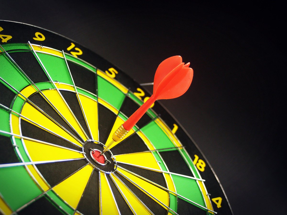 🎯 Sunday nights at Hogs Heaven Bar:

Singles Darts Tournament from 7.30pm all dart players invited to play.