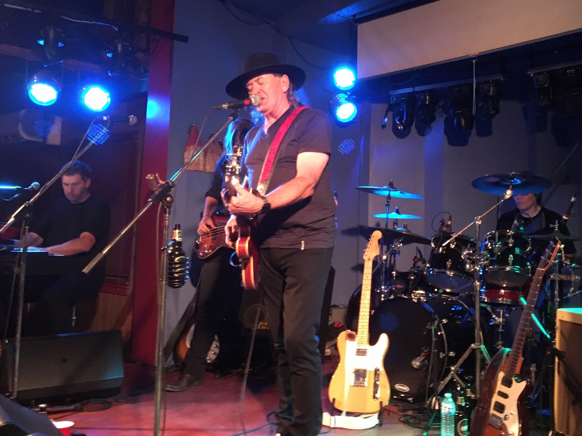 poola_g's tweet image. Great night of #music and #dancing to @MattMinglewood   @ShoreClub #Hubbards #novascotia #labordayweekend #livinthedream #livelifenow #endofsummerhurrah