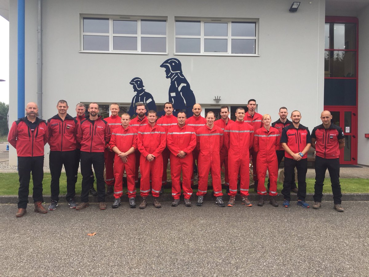 SDIS57's tweet photo. Ce matin, 12 stagiaires sont présents au centre d’incendie et de secours de #Bitche pour le début d’une semaine de formation #IMP1. #GRIMP #formation https://t.co/5ccV0QZtxD