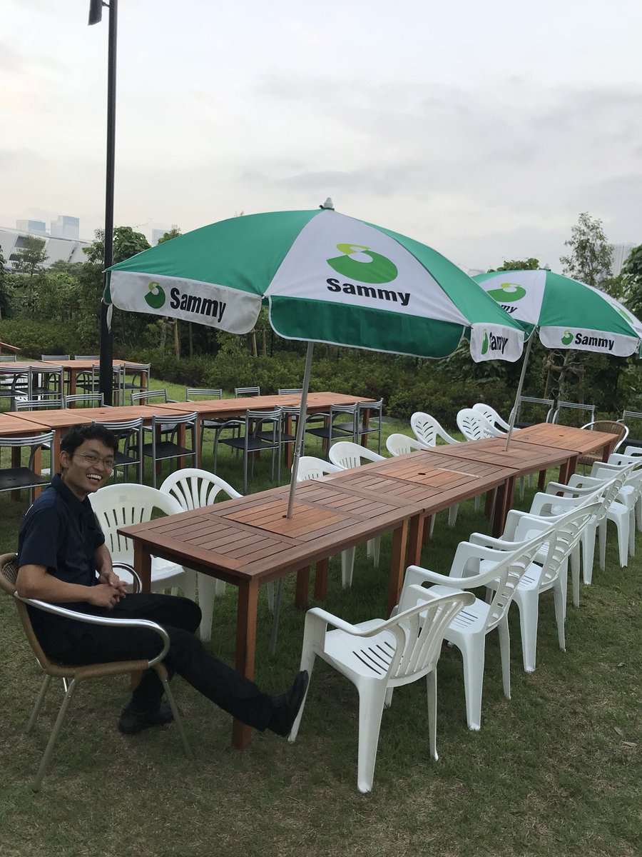 セガサミースポーツアリーナ バーベキュー場にテント Sammy さん感謝します