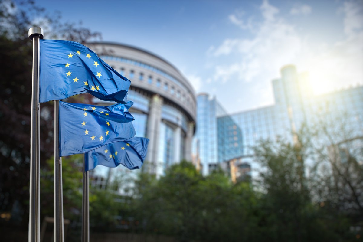 A4Europe's tweet photo. Our new Air Lines blog is live! https://t.co/hajZdMkSTO A4E's Thomas Reynaert shares his thoughts on #EUAviationStrategy, #ATCstrikes and more.@eurocontrol @Bulc_EU @KarimaDelli @avgeek @HofmannAviation @EU2018AT @AviationAdvocac @ACI_EUROPE @richardquest @PoliticoRyan https://t.co/vBUmMR13WQ