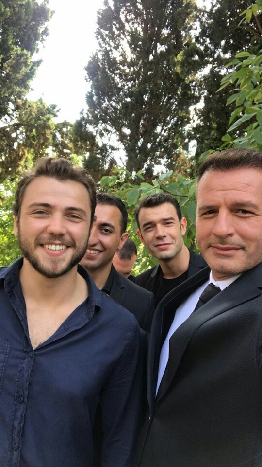 queen_544's tweet photo. Mükemmelsiniz #Söz https://t.co/sPIZ9QdEKT