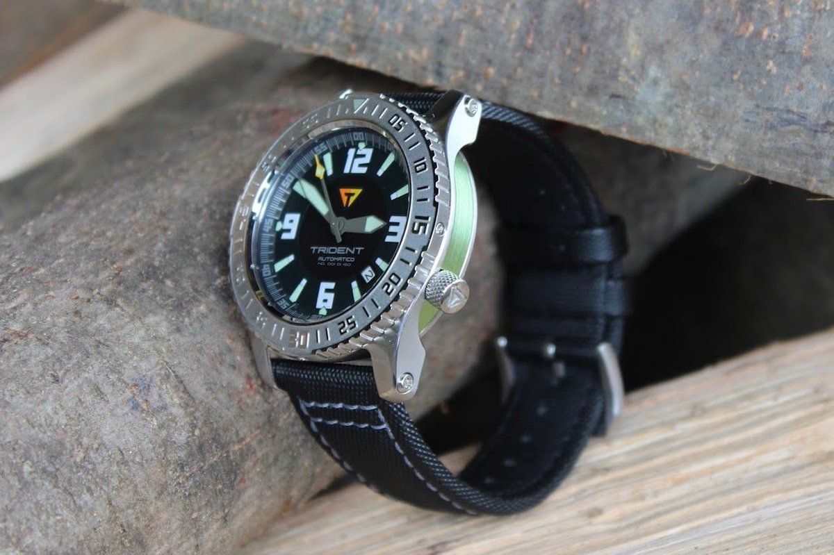 trident dive watch