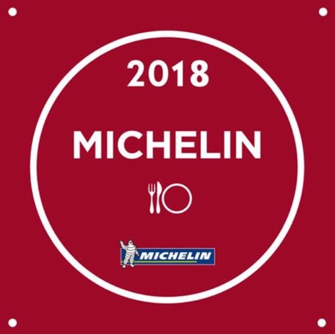 Did you know we are listed in the #MichelinGuide? 
Here's what they say;
"..Set under chandeliers, a glass wine cellar &amp; a wall of water..set the scene for some sophisticated cooking. Carefully spiced dishes use good ingredients &amp; are presented in a modern manner." #hull #foodie
