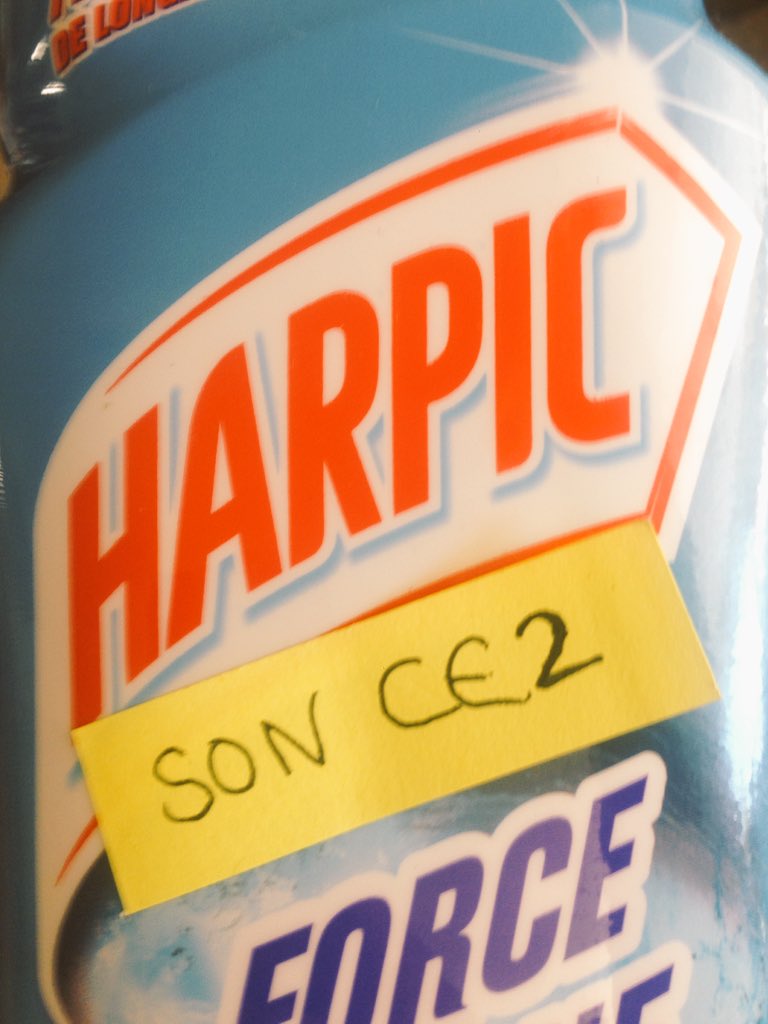 VilaineMarie's tweet photo. Alors ta fille?
Ça s'est bien passé sa rentrée en CM1? 
Nan...
#LPLPP #rentreescolaire https://t.co/7YpXKm18VR