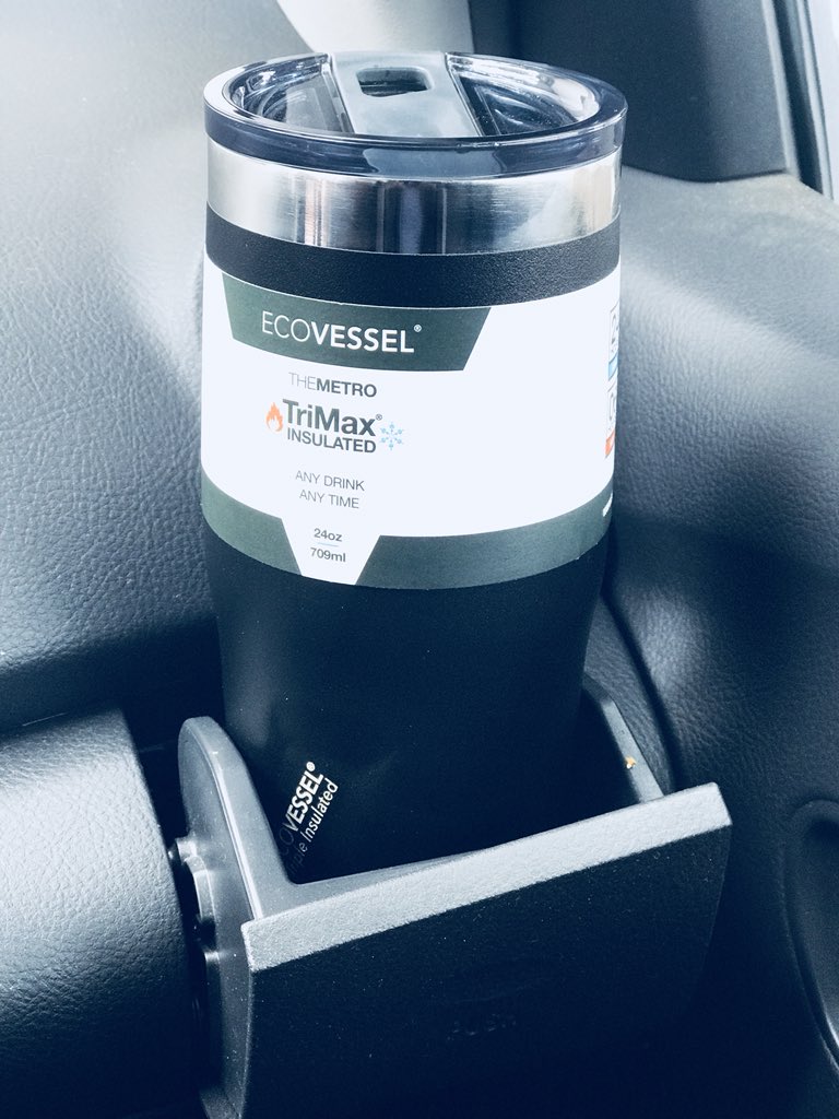 jamessowah's tweet photo. #EcoVessel Trimax Insulation available for sale. 24hrs for cold beverages and 6hrs for hot ones. You have flask for gym works as well. My #Coffee is always hot https://t.co/RnWDum4Gdr